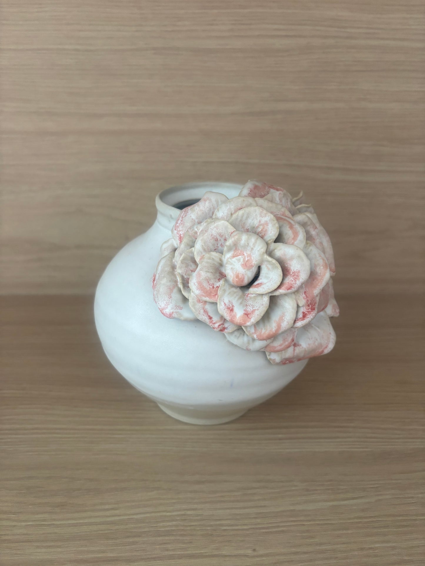 Vase boule à fleur